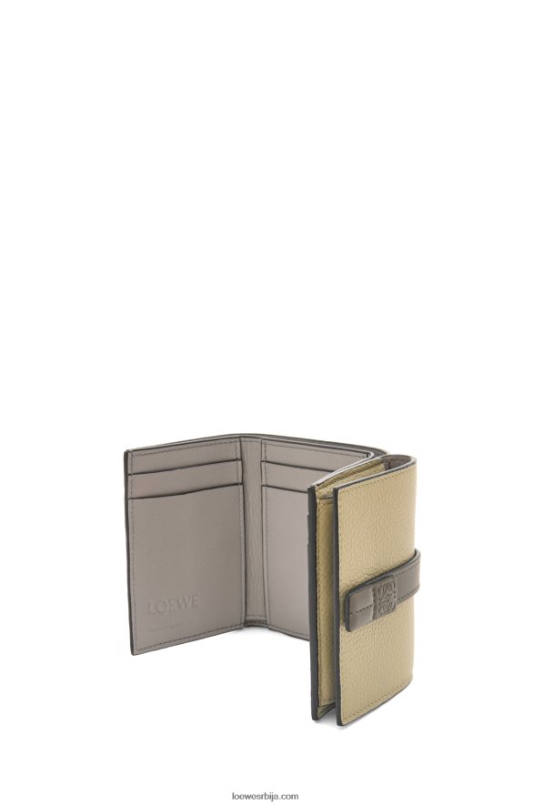 Loewe Жене троструки новчаник од мекане телеће коже жалфија зелена/тамно каки зелена HJTY1209