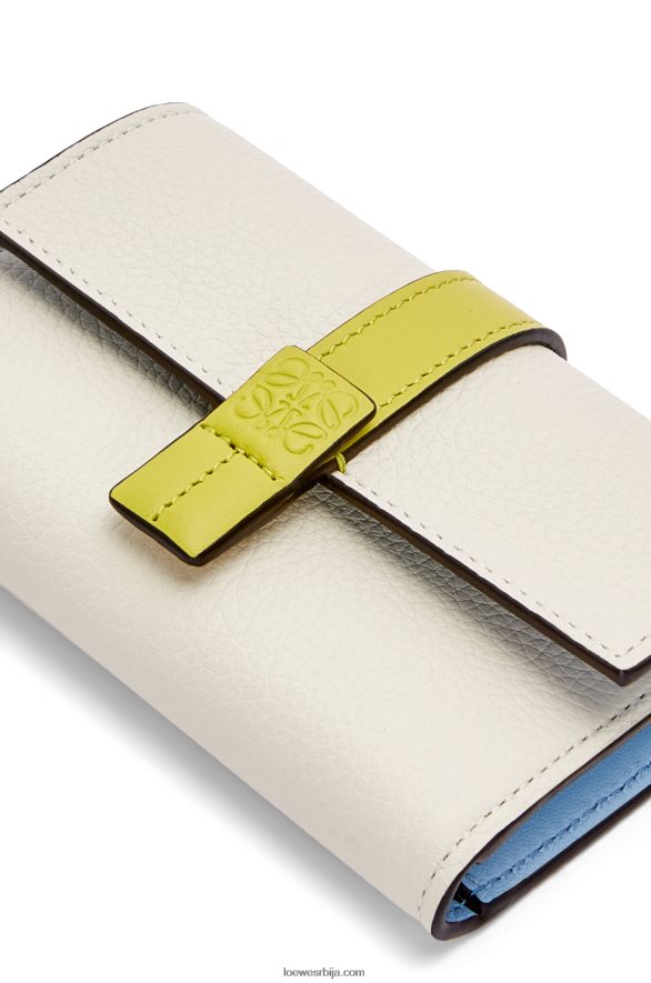 Loewe Жене мали вертикални новчаник од мекане телеће коже мека бела/лимета жута HJTY1228