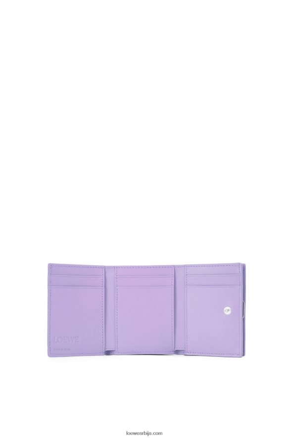 Loewe Жене анаграм троструки новчаник од телеће коже шљунчаног зрна светло љубичаста HJTY1235