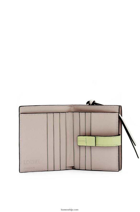 Loewe Жене компактни новчаник са патент затварачем од мекане телеће коже бисерно сива/светло бледо зелена HJTY1253