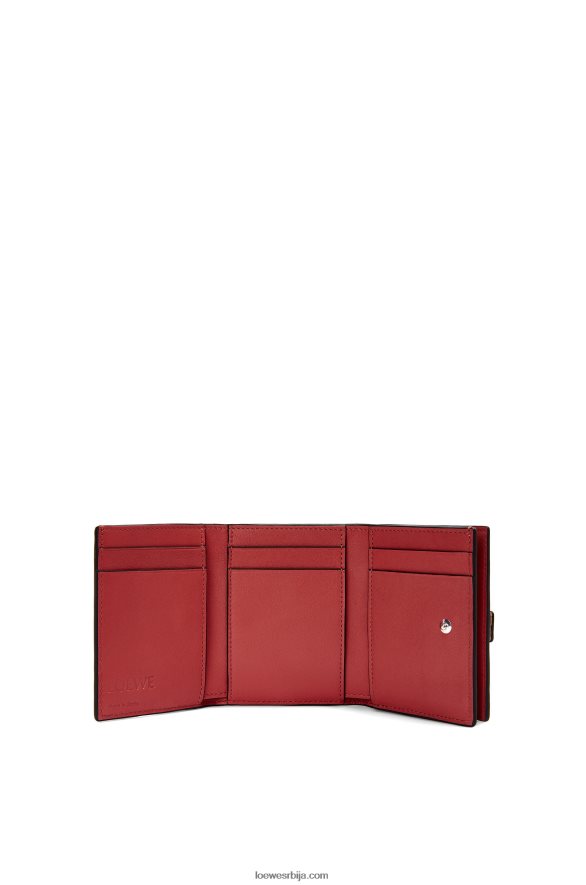 Loewe Жене троструки новчаник од мекане телеће коже лагана карамела/пекан HJTY1254