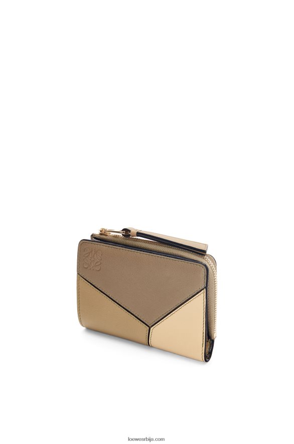 Loewe Жене пуззле танак двослојни новчаник од класичног телета глина зелена / путер HJTY1258