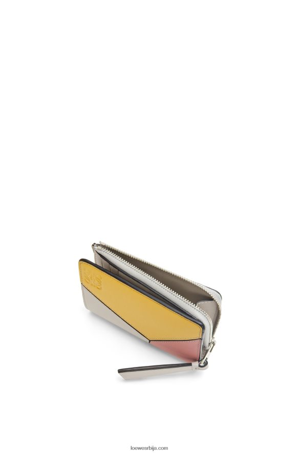 Loewe Жене пуззле танак двослојни новчаник од класичног телета дух / цвет брескве HJTY1263