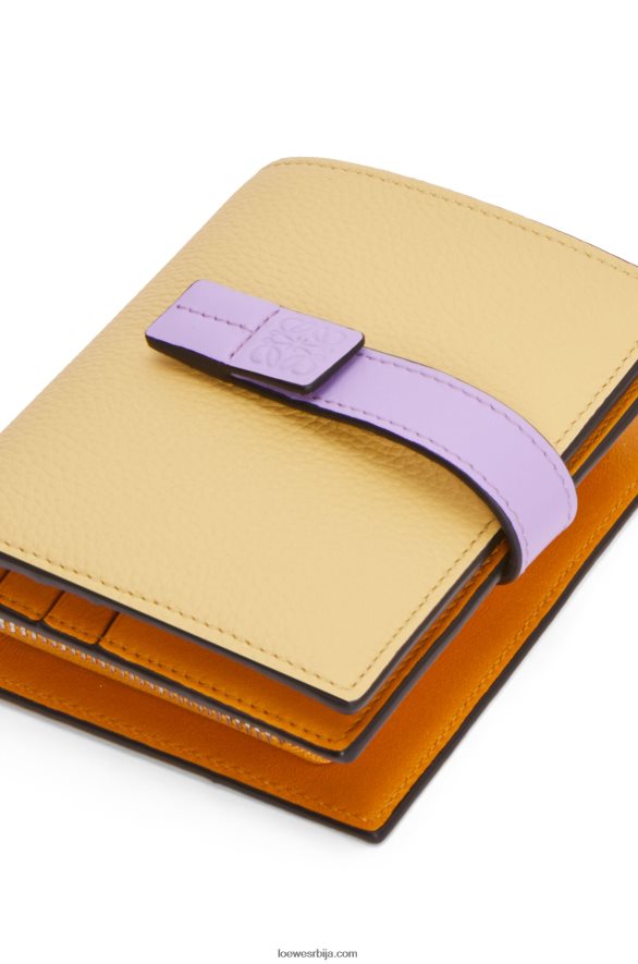 Loewe Жене компактни новчаник са патент затварачем од мекане телеће коже тамни путер / љубичаста HJTY1268