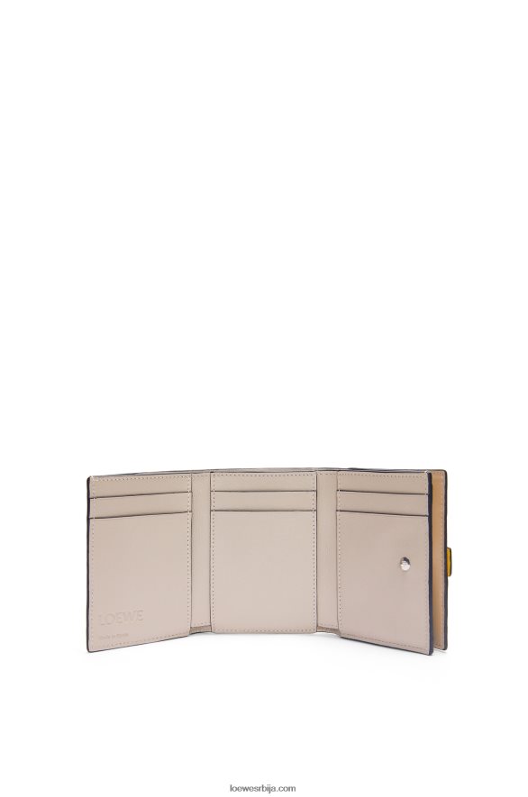 Loewe Жене троструки новчаник од мекане телеће коже жуто / глинено зелено HJTY1284