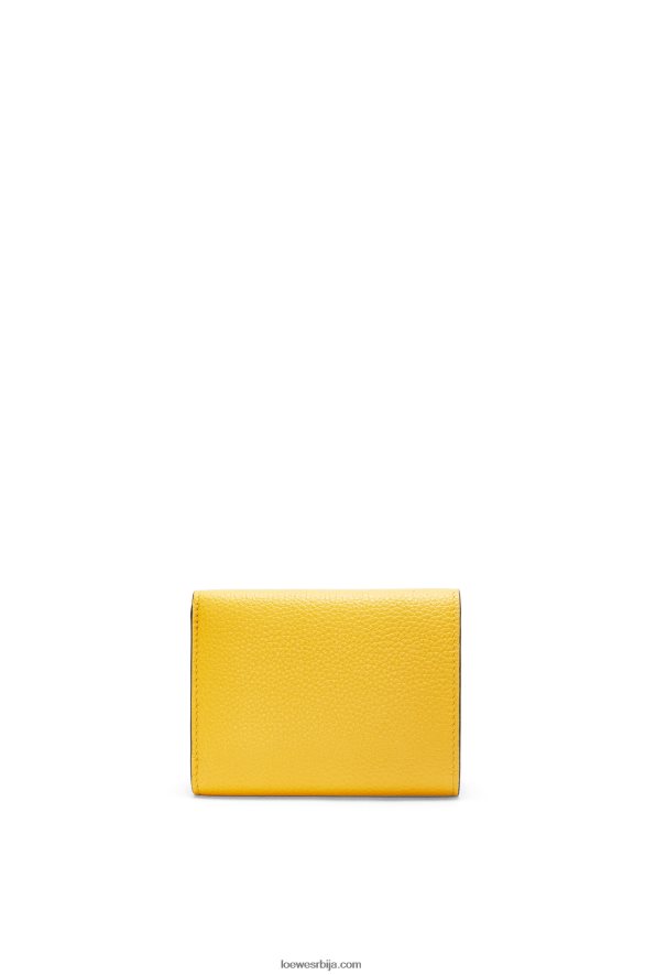 Loewe Жене троструки новчаник од мекане телеће коже жуто / глинено зелено HJTY1284