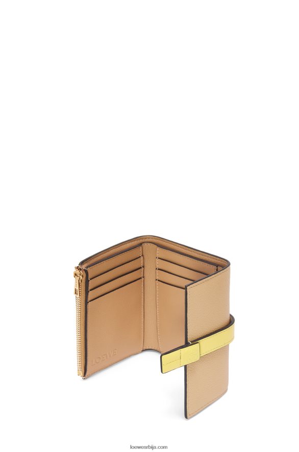 Loewe Жене мали вертикални новчаник од мекане телеће коже путер/бледи лимун HJTY1286