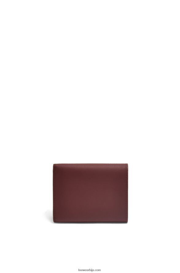 Loewe Жене анаграм троструки новчаник од телеће коже шљунчаног зрна бордо HJTY1296