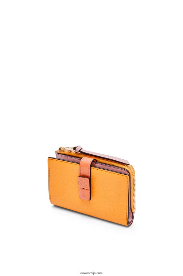 Loewe Жене танак новчаник са патентним затварачем од мекане телеће коже мандарина/корални гребен HJTY1299