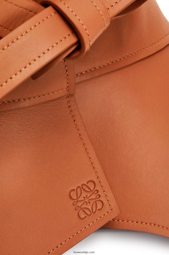 Loewe Жене оби појас у напа тан HJTY1153