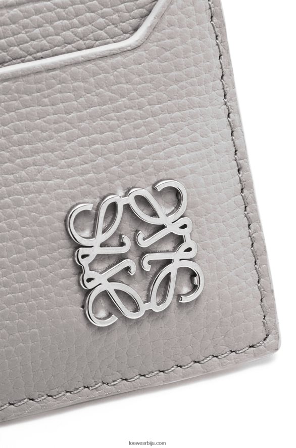 Loewe Жене анаграм квадратни држач за кључеве од телеће коже од шљунчаног зрна бисерно сива HJTY1321