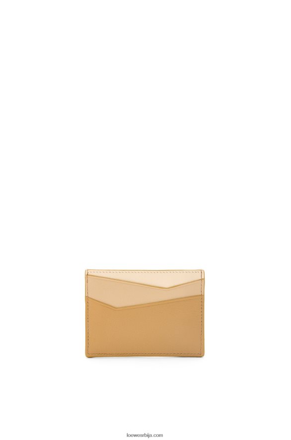 Loewe Жене пуззле обичан држач картице од класичне телеће коже ангора/прашна беж HJTY1328