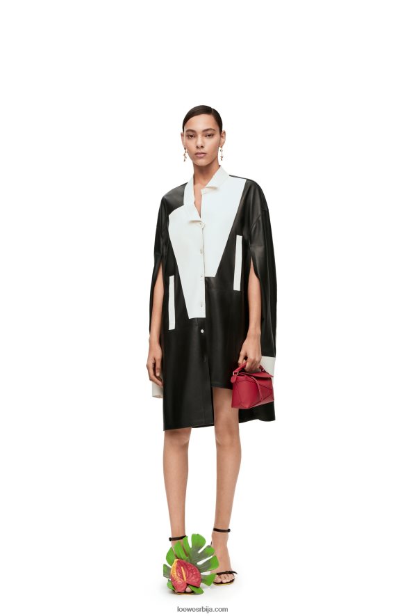Loewe Жене асиметрична кошуља од напа јагњеће коже црно бели HJTY1078