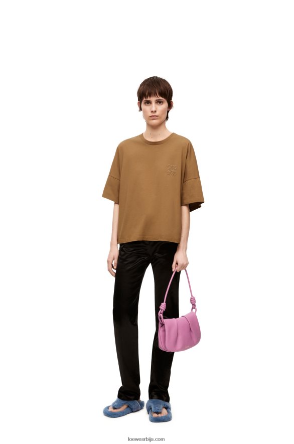 Loewe Жене памучна мајица у облику кутије тамна камила HJTY781