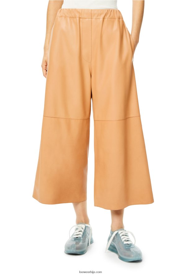 Loewe Жене скраћене еластичне панталоне маслац HJTY1146