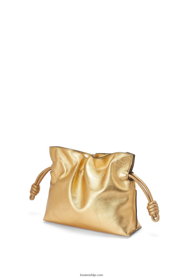 Loewe Жене мини фламенко квачило од напа телеће коже са ланцем злато HJTY333