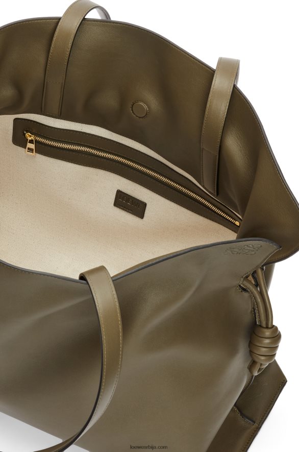 Loewe Жене кл фламенко торба од напа телеће коже тамно каки зелена HJTY360