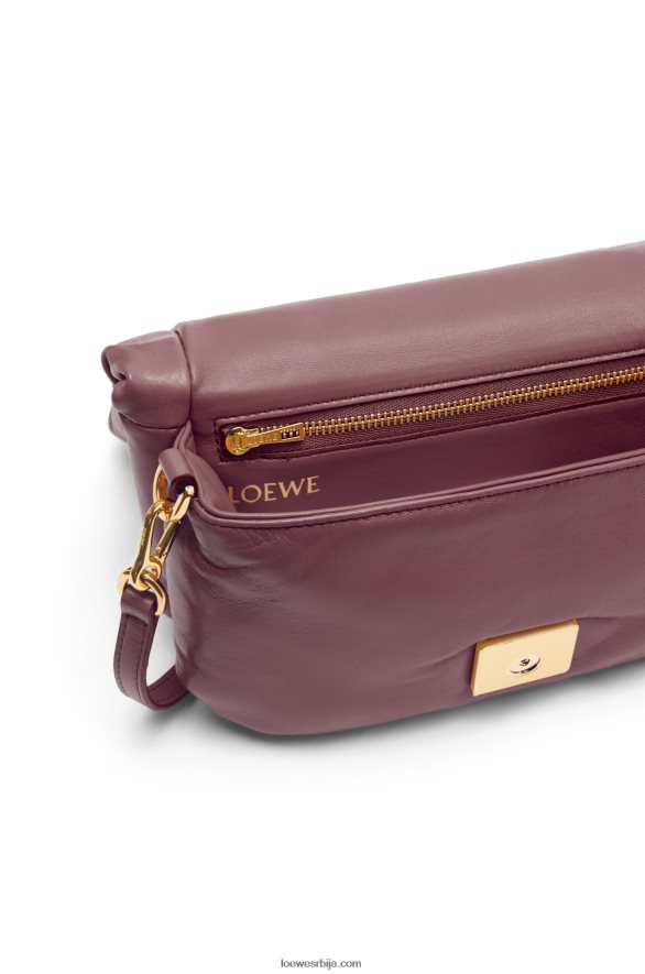 Loewe Жене мини пуффер гоиа торба од сјајне напа јагњеће коже бордо HJTY251
