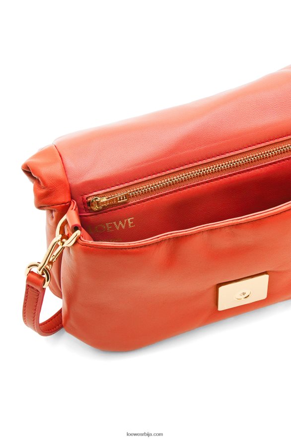 Loewe Жене мини пуффер гоиа торба од сјајне напа јагњеће коже излазак сунца наранџаста HJTY326