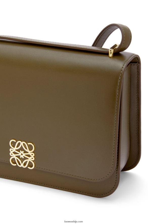 Loewe Жене гоја торба од свилене телеће коже тамно каки зелена HJTY374