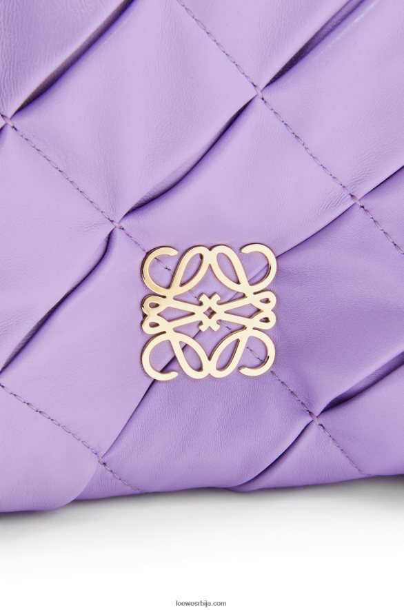 Loewe Жене пуффер гоиа у набраној сјајној напа јагњећој кожи светло љубичаста HJTY379