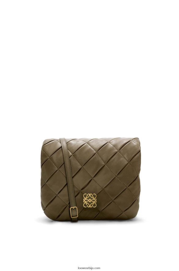 Loewe Жене пуффер гоиа у набраној сјајној напа јагњећој кожи тамно каки зелена HJTY382