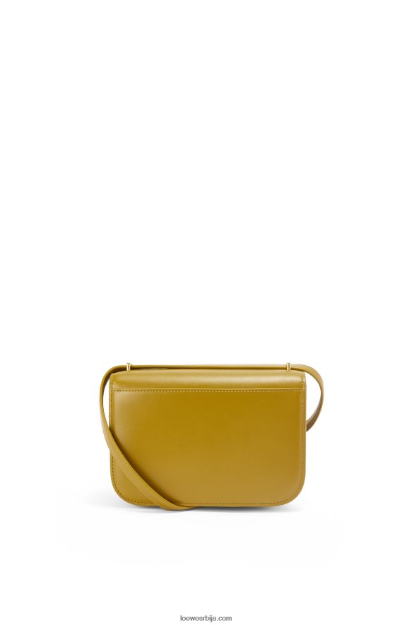 Loewe Жене мала гоја торба од свилене телеће коже окер HJTY496