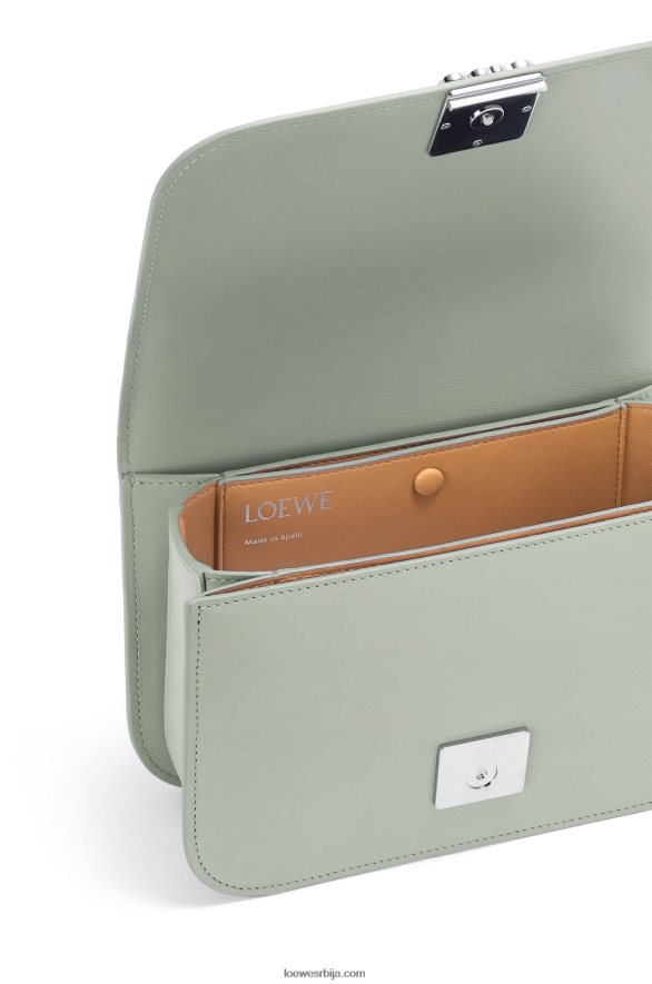 Loewe Жене гоја торба од свилене телеће коже пепељасто сива HJTY507