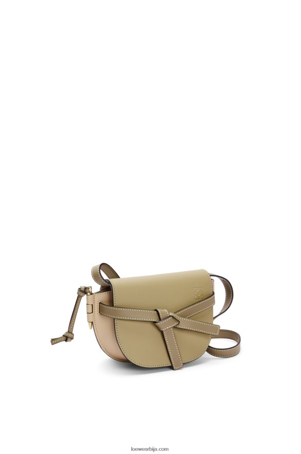 Loewe Жене мини гате дупла торба од меке телеће коже глинено зелена/прашна беж HJTY240
