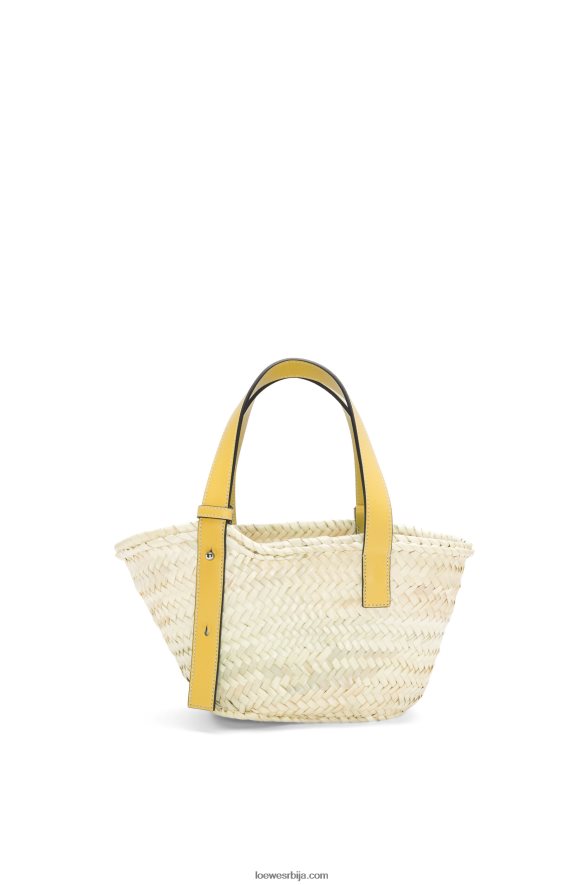 Loewe Жене мала торба за корпе од палминог листа и телеће коже тамно жута HJTY50
