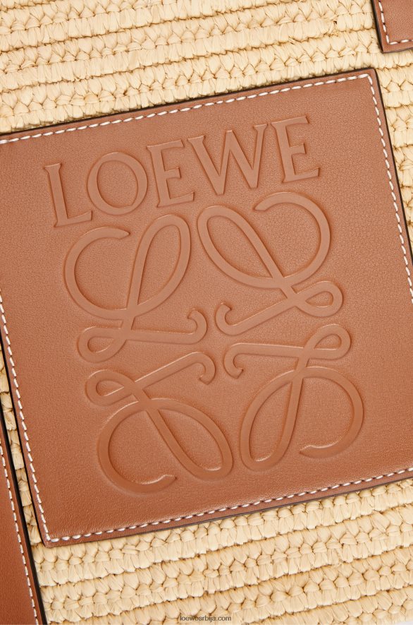 Loewe Жене торба за слонове од рафије и телеће коже природан/тан HJTY80