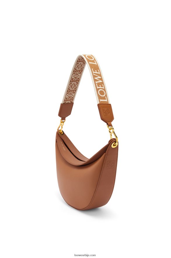 Loewe Жене мала луна торба од сатенске телеће коже и жакарда пецан HJTY452