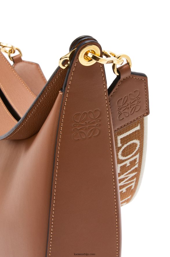 Loewe Жене луна торба од сатенске телеће коже и жакарда пецан HJTY453