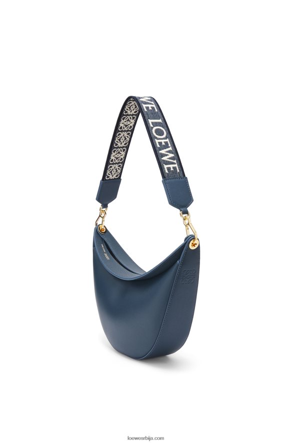 Loewe Жене мала луна торба од сатенске телеће коже и жакарда оникс плави HJTY482