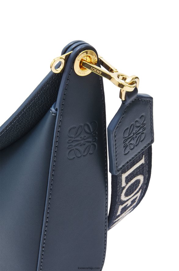 Loewe Жене луна торба од сатенске телеће коже и жакарда оникс плави HJTY483