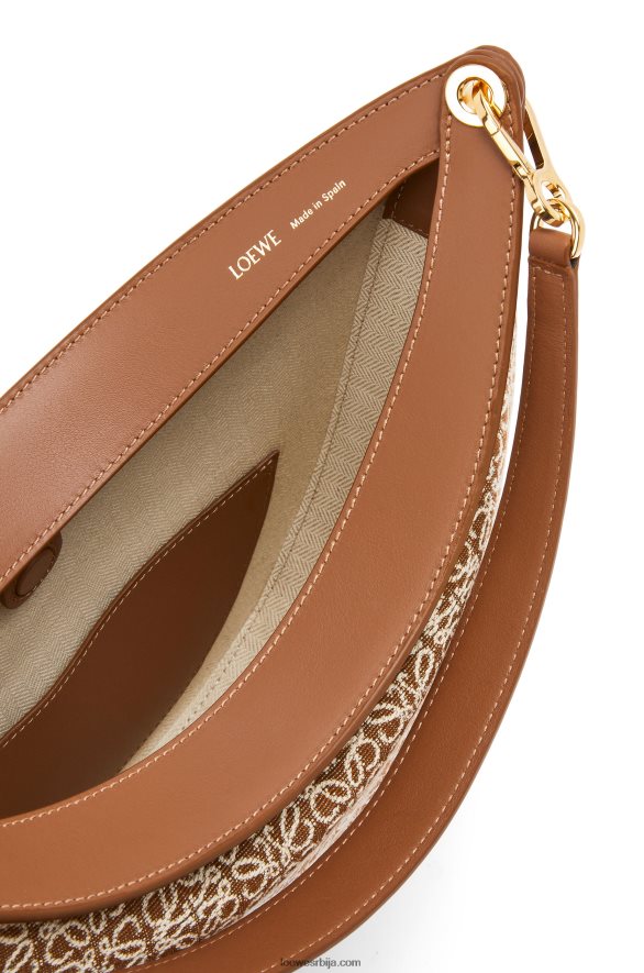 Loewe Жене луна торба од анаграм жакарда и класичне телеће коже тан/пецан HJTY512