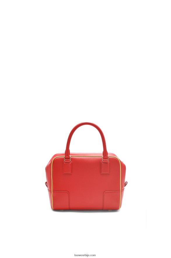 Loewe Жене витцх оф тхе васте Амазона 19 торба од напа телеће коже црвена HJTY193