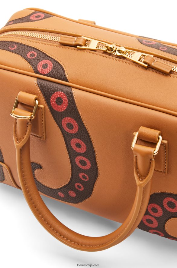 Loewe Жене амазона 23 од напа телеће коже топла пустиња HJTY176
