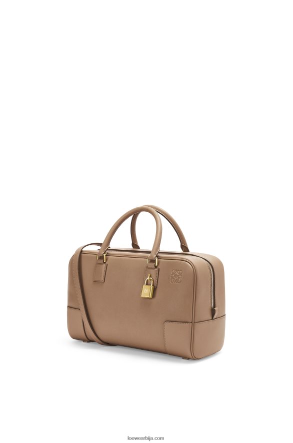 Loewe Жене Амазона 28 торба од напа телеће коже минк боја HJTY169