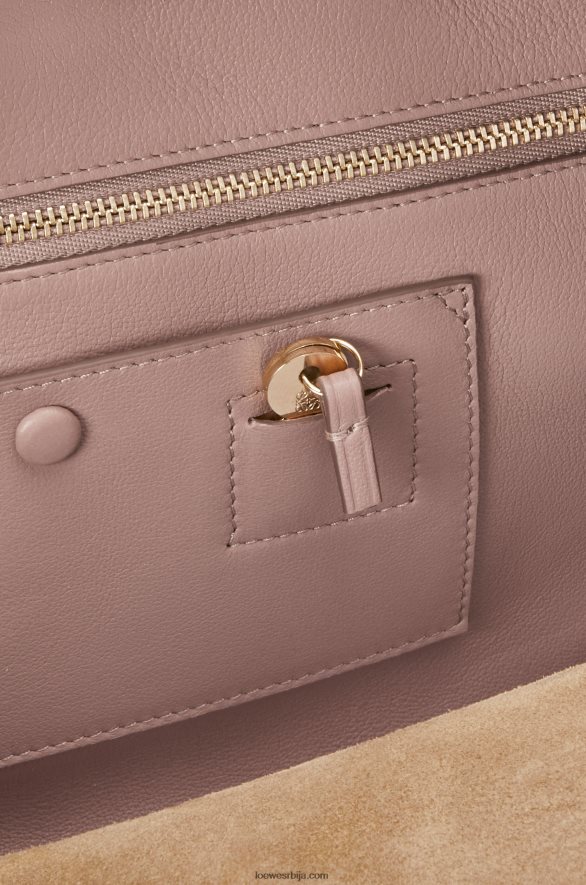 Loewe Жене Амазона 28 торба од напа телеће коже тамно руменило HJTY174