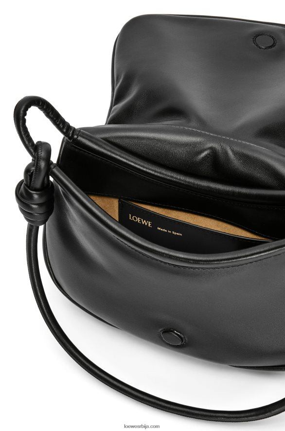 Loewe Жене пасео торба од сјајне напа телеће коже црн HJTY337