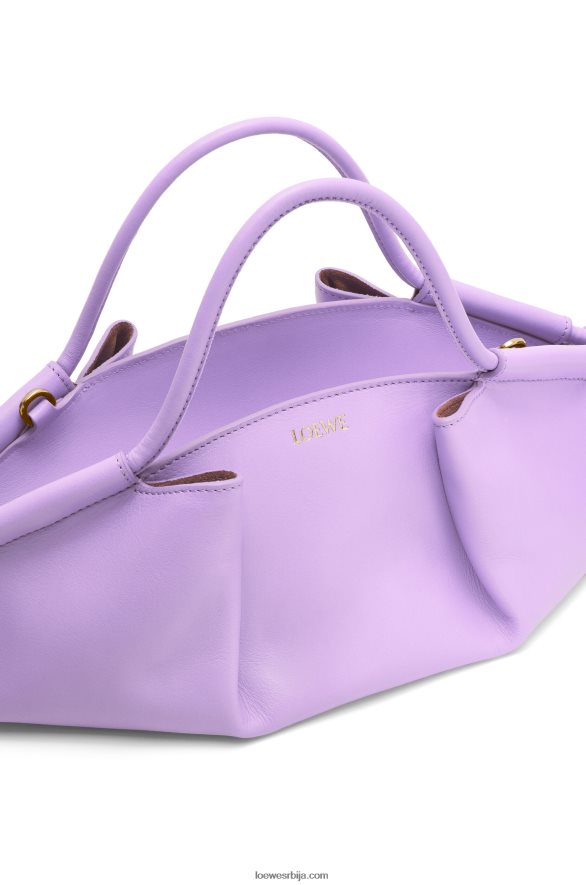 Loewe Жене мала пасео торба од сјајне напа телеће коже светло љубичаста HJTY354