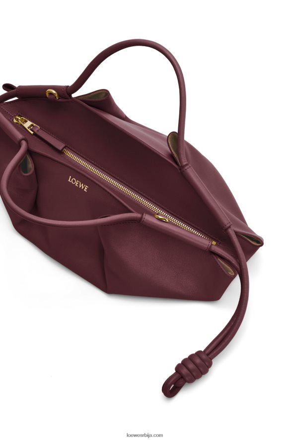 Loewe Жене мала пасео торба од сјајне напа телеће коже бордо HJTY414
