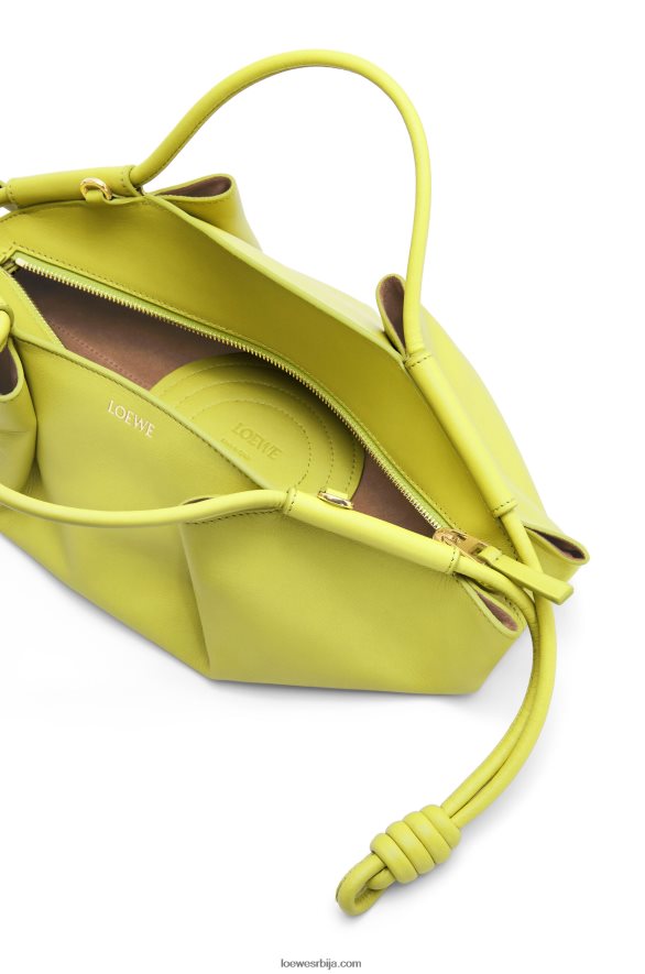 Loewe Жене мала пасео торба од сјајне напа телеће коже лимето жута HJTY419