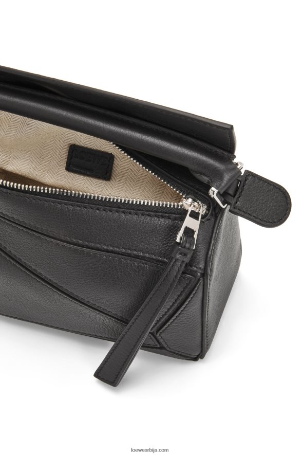 Loewe Жене мини пуззле торба од класичне телеће коже црн HJTY200