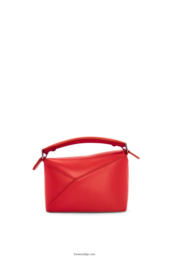 Loewe Жене мини пуззле торба од сатенске телеће коже црвена HJTY213