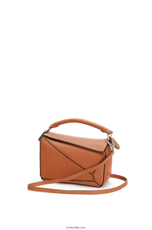 Loewe Жене мини пуззле торба од класичне телеће коже тан HJTY214