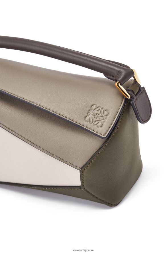 Loewe Жене ивица мини слагалице од напа телеће коже ловор зелен/светли зоб HJTY253