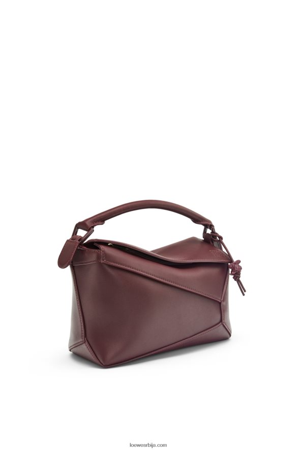 Loewe Жене мала торба за слагалице од сатенске телеће коже санг де боеуф глазура HJTY274