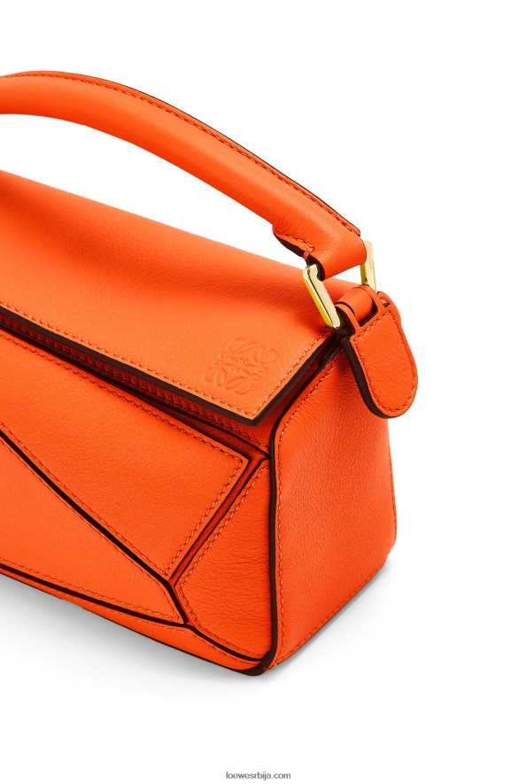 Loewe Жене мини пуззле торба од класичне телеће коже наранџаста HJTY285